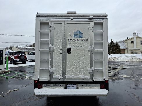 Used 2023 Ford Transit 350 DRW image 6