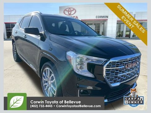 Used 2024 GMC Terrain Denali w/ LPO, Floor Liner Package AWD/4WD image 1