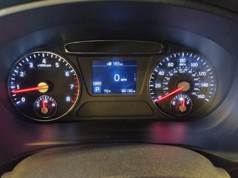 Used 2020 Kia Sorento AWD V6 image 23