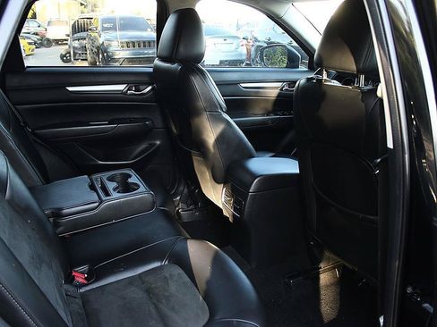 Used 2019 MAZDA CX-5 Touring AWD/4WD image 17