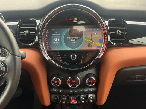 Used 2023 MINI Cooper S w/ Signature Upholstery Package FWD image 23