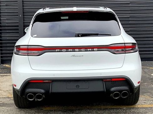 New 2025 Porsche Macan image 9