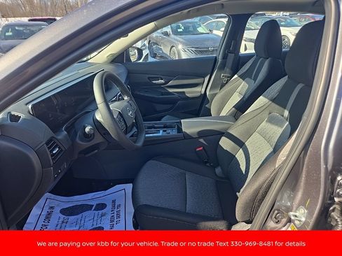 New 2026 Nissan Sentra SV w/ SV Convenience Package FWD image 8
