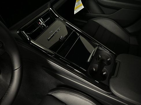 New 2026 Porsche Panamera image 18