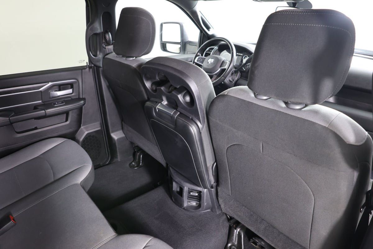 Used 2024 RAM 3500 SLT w/ Quick Order Package 2YG SLT AWD/4WD image 34