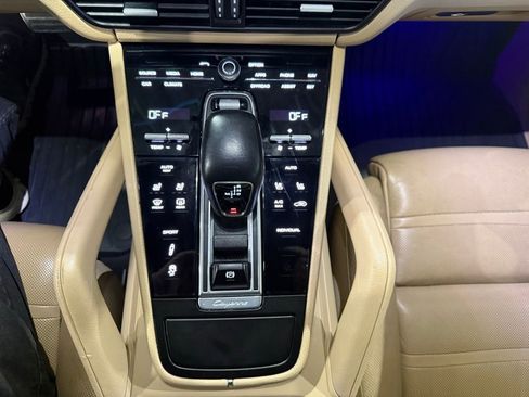 Used 2019 Porsche Cayenne S image 20