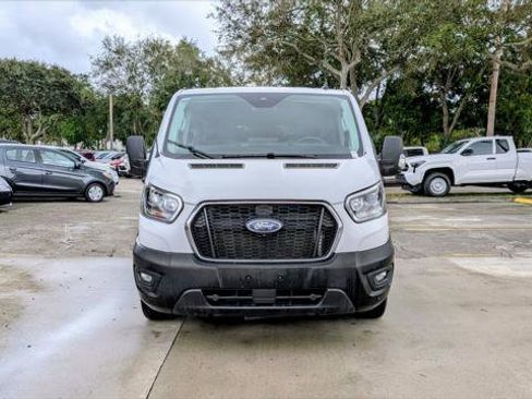 Used 2023 Ford Transit 350 XLT image 11