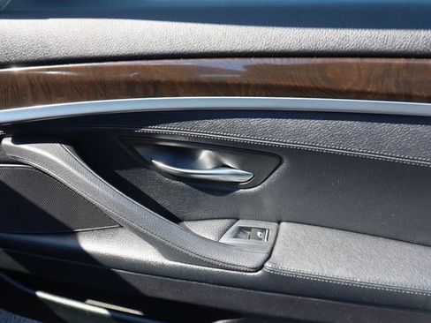 Used 2015 BMW 535i xDrive 535i xDrive image 25