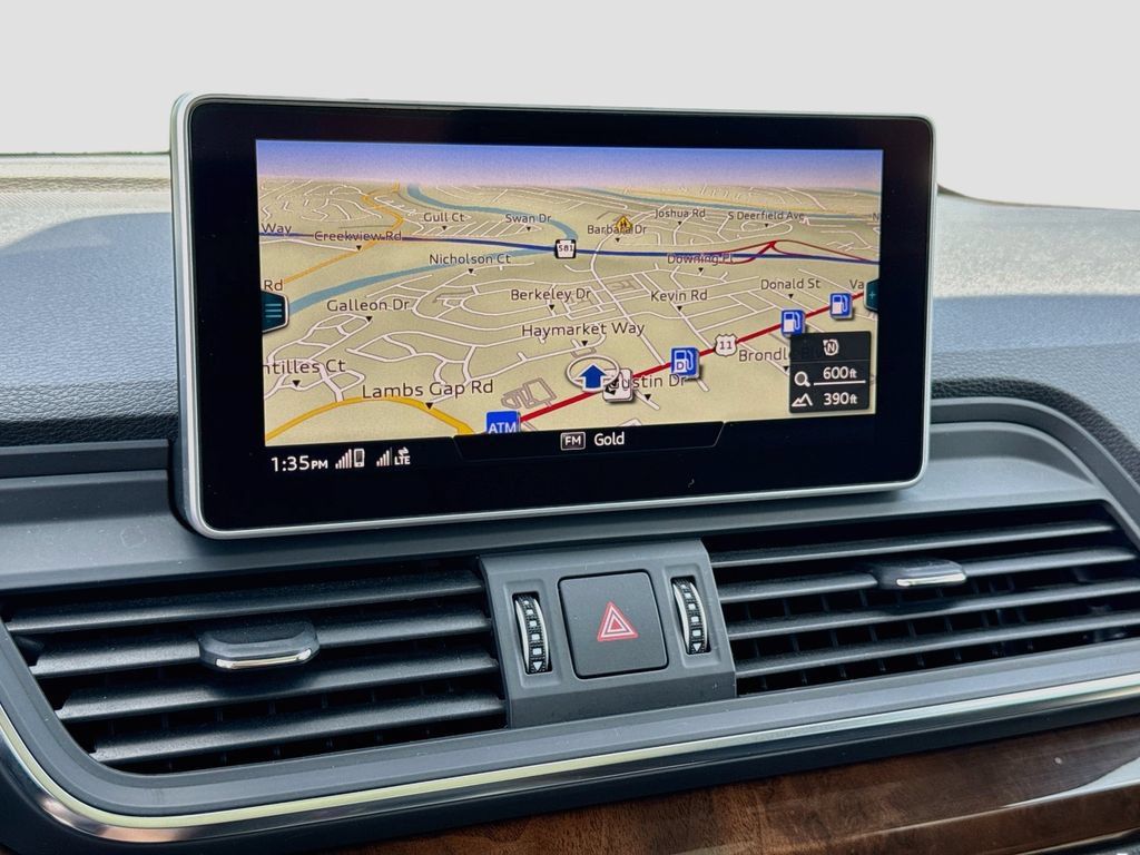 Used 2018 Audi Q5 2.0T Premium AWD/4WD image 16
