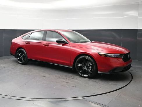 Used 2026 Honda Accord Sport image 3
