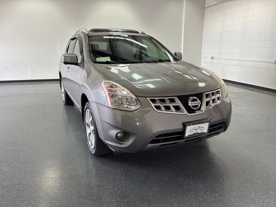 Used 2013 Nissan Rogue SL AWD/4WD image 1