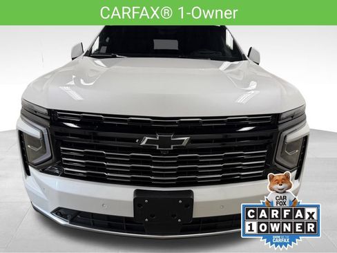 Certified 2025 Chevrolet Tahoe High Country AWD/4WD image 3