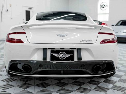 Used 2016 Aston Martin Vanquish Coupe image 9