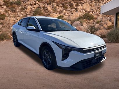 Used 2025 Kia K4 LXS