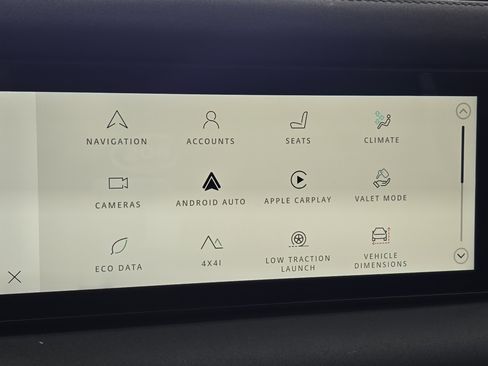 Used 2023 Land Rover Defender 110 X-Dynamic SE image 20