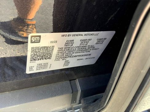 Used 2023 Chevrolet Tahoe Z71 w/ Luxury Package image 34