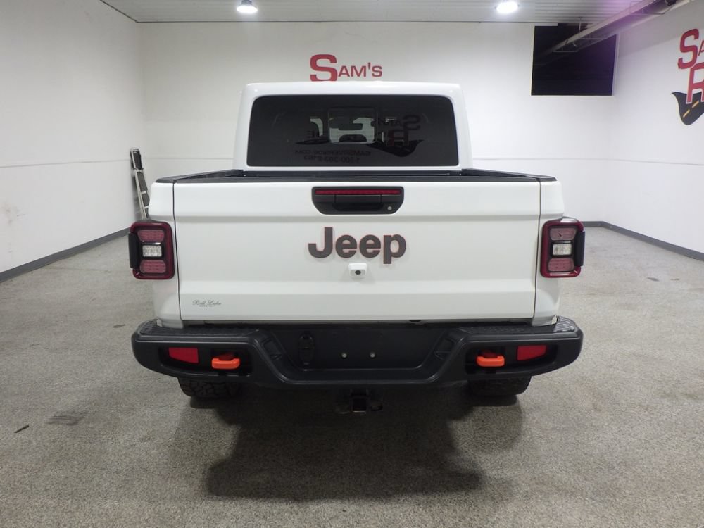 Used 2023 Jeep Gladiator Mojave w/ LED Lighting Group AWD/4WD image 3