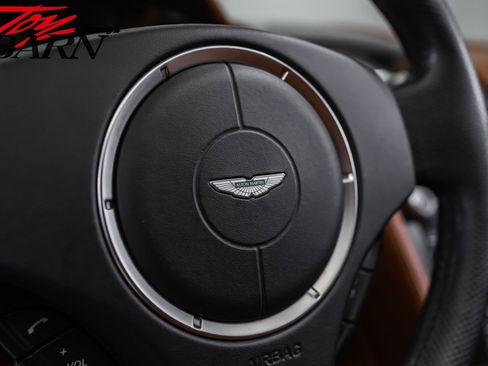 Used 2009 Aston Martin V8 Vantage Roadster RWD image 33