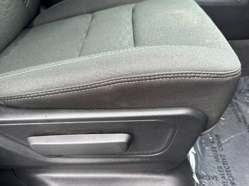 Used 2025 RAM 1500 Big Horn AWD/4WD image 23