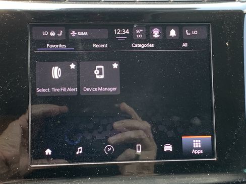 Certified 2023 Jeep Grand Cherokee Laredo w/ Luxury Tech Group I RWD image 25