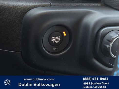 Used 2023 Jeep Wrangler Unlimited Rubicon 4xe w/ Cold Weather Group AWD/4WD image 23