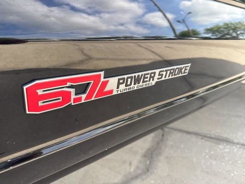 Used 2024 Ford F450 Platinum image 18