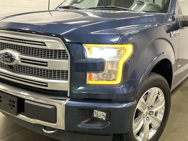 Used 2015 Ford F150 Platinum w/ Equipment Group 701A Luxury AWD/4WD image 32