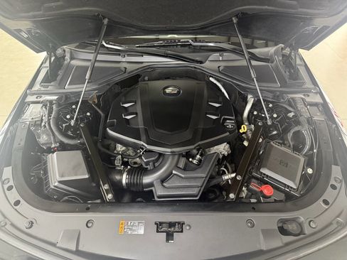 Used 2018 Cadillac CT6 Luxury image 9