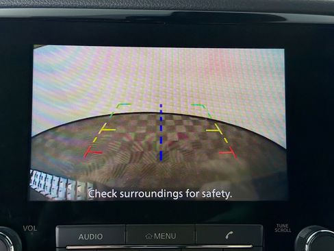 Used 2024 Nissan Titan SV w/ SV Bronze Edition Package image 16