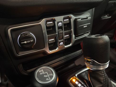 New 2026 Jeep Wrangler Sport S image 34