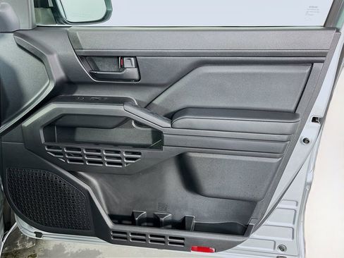 Used 2024 Toyota Tacoma SR w/ Towing Package image 31