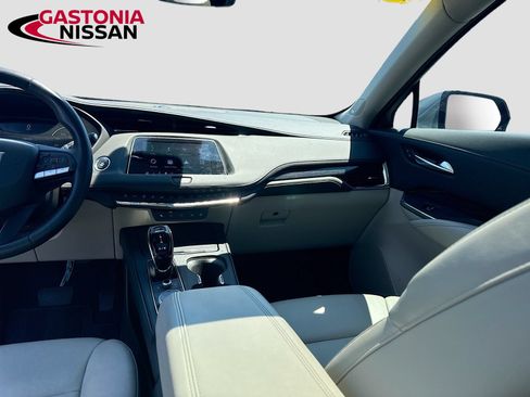 Used 2023 Cadillac XT4 Premium Luxury w/ Cold Weather Package FWD image 30