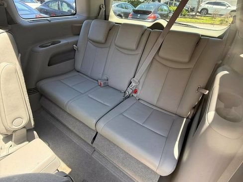 Used 2016 Nissan Quest Platinum w/ Tow Package FWD image 21