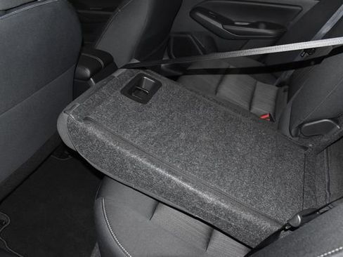 Used 2024 Nissan Altima 2.5 SV image 29