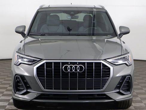 Used 2020 Audi Q3 2.0T Premium Plus w/ Premium Plus Package image 12