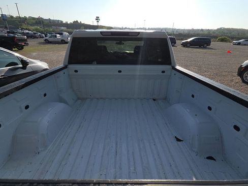 Used 2021 Chevrolet Silverado 1500 LT image 6