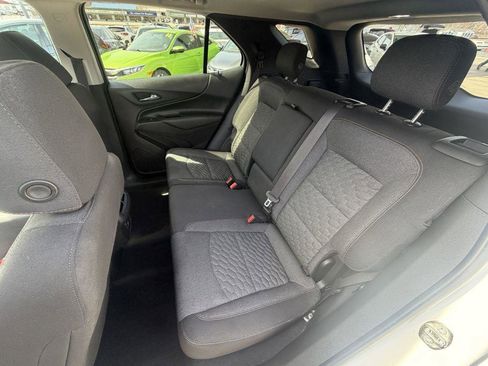 Used 2020 Chevrolet Equinox LT image 11