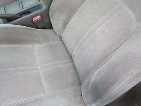 Used 1998 Toyota Camry LE image 18