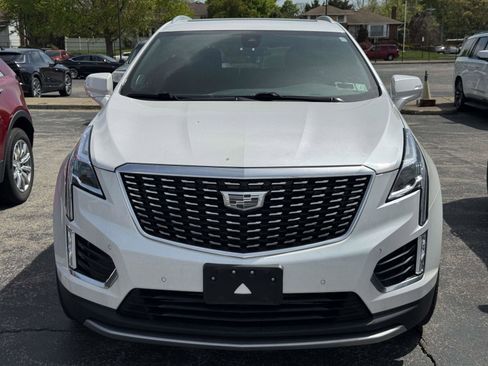 Certified 2023 Cadillac XT5 Premium Luxury AWD/4WD image 2