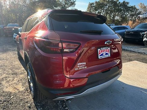 New 2026 Chevrolet Blazer LT image 6