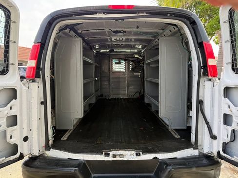 Used 2020 Chevrolet Express 2500 Extended w/ Driver Convenience Package RWD image 10