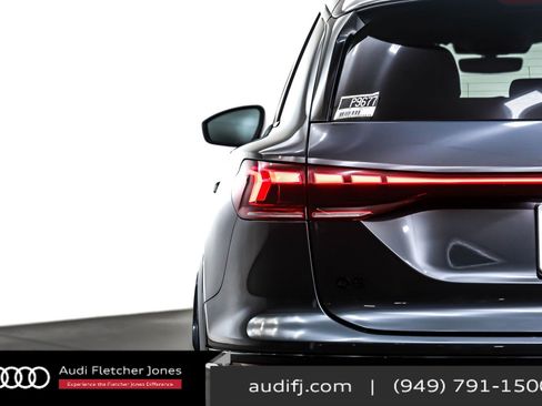 Used 2025 Audi Q6 e-tron Premium w/ Convenience Package image 15