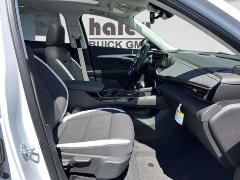 New 2025 Buick Envision Sport Touring image 11