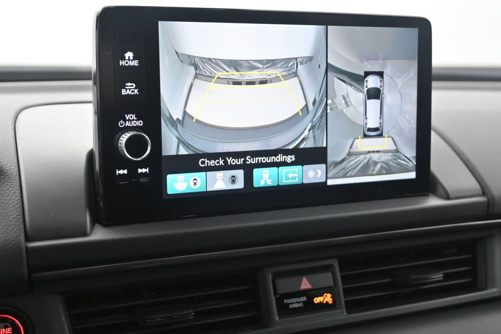 Used 2023 Honda Pilot TrailSport image 22