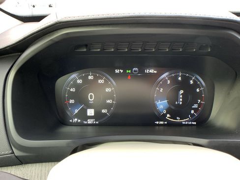 Used 2022 Volvo XC90 T6 Inscription w/ Advanced Package image 14