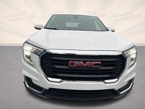 Used 2024 GMC Terrain SLE image 8