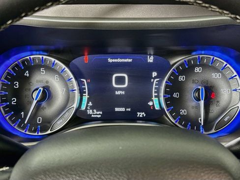 Used 2025 Chrysler Pacifica Select FWD image 14
