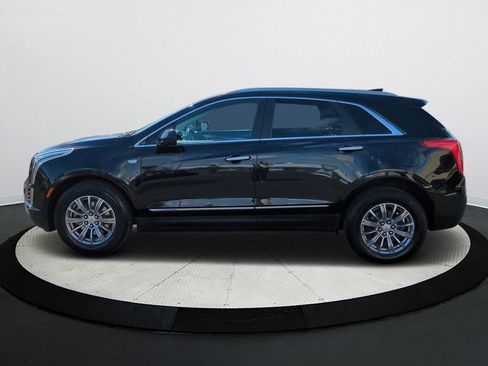 Used 2018 Cadillac XT5 Luxury w/ Driver Awareness Package image 7