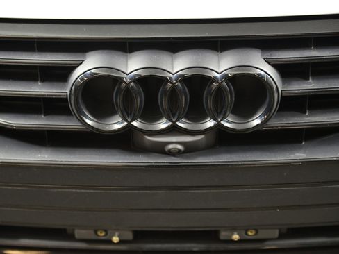 Used 2023 Audi A6 2.0T Premium w/ Convenience Package image 16