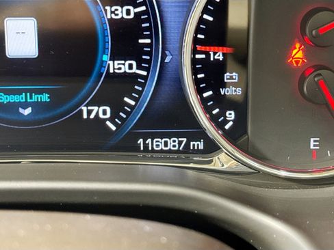 Used 2018 GMC Acadia Denali w/ Technology Package image 13